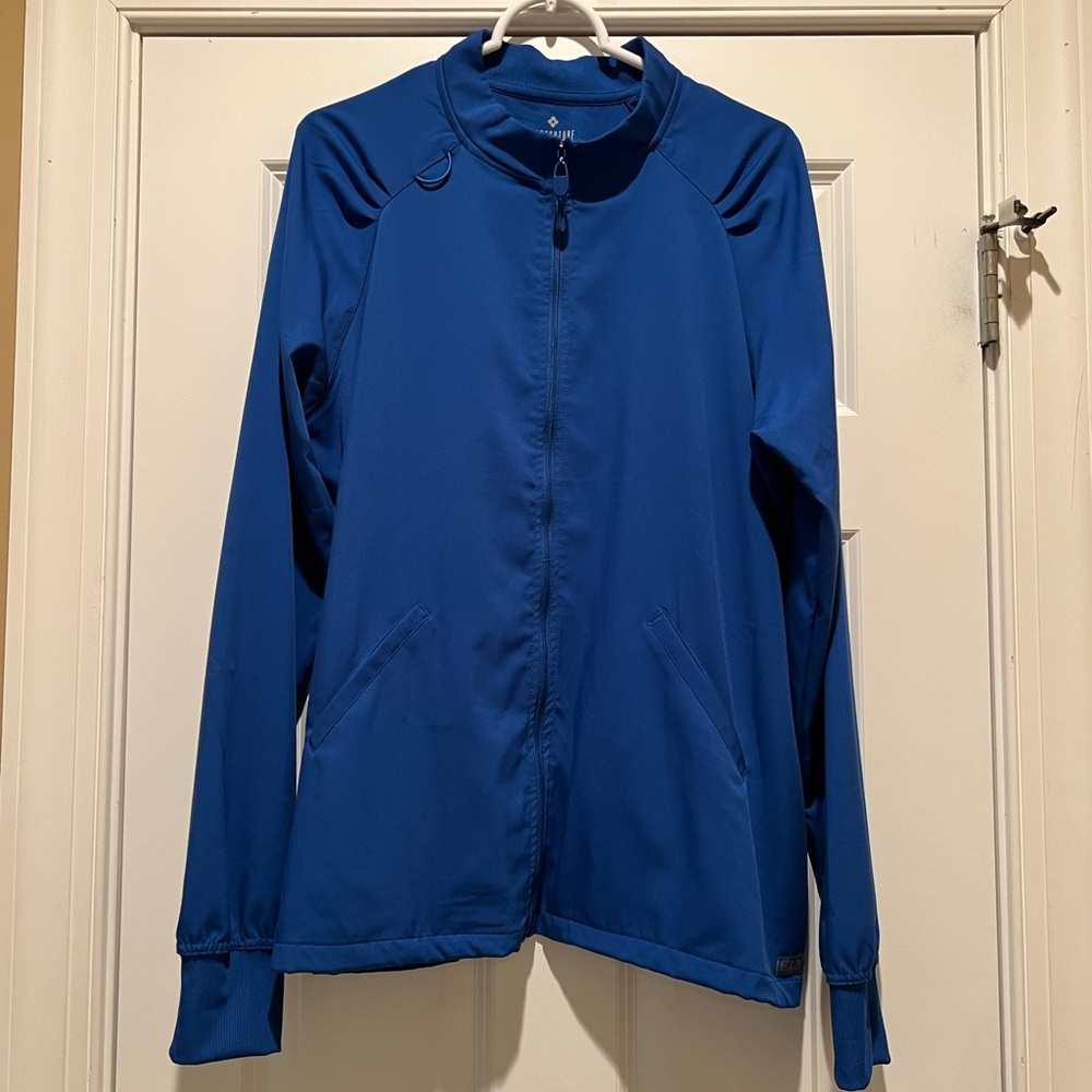 Med Couture Touch Scrub Jacket